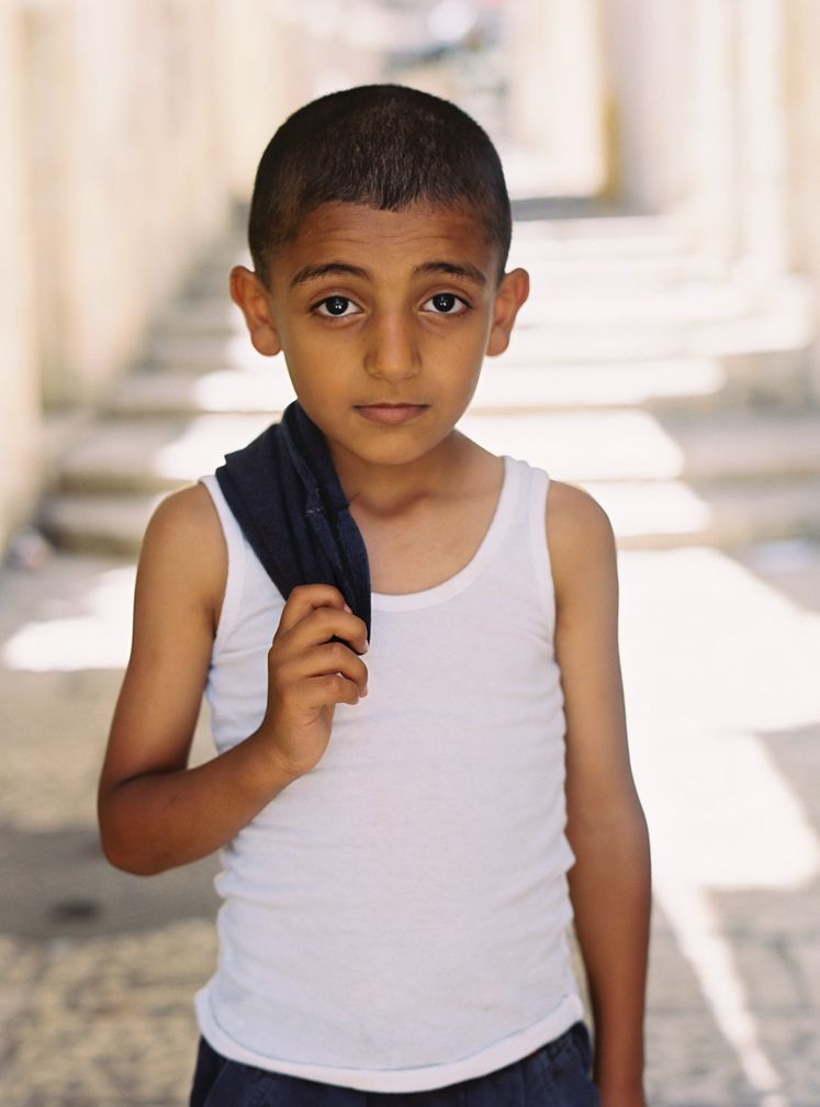 Арабский мальчик. Kid арабы. Гасан. Арабские дети 2021. Гасан мальчик.